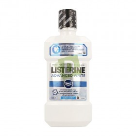 Listerine Advanced White 500 ml : Pour des dents plus blanche en deux semaines seulement